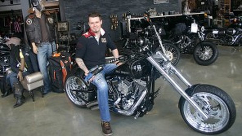 Curves for custom Harleys Standard components? Not a chance! Harley-Davidson Graubünden manufactures motorcycles that are truly unique by using the TruTool C 160.