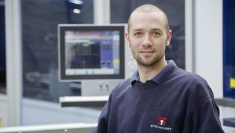 Shaping up What can the new TruLaser Tube 5000 actually do? Tube specialist Frank Steinhart has tried it out in everyday manufacturing work.