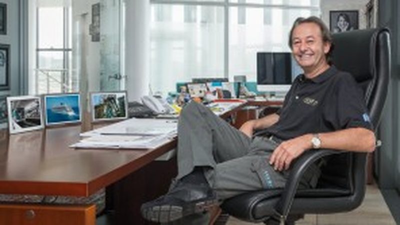 Think big! Andrea Zampar likes to think at international scale. He ships first-class components from Italy to major projects all around the globe.