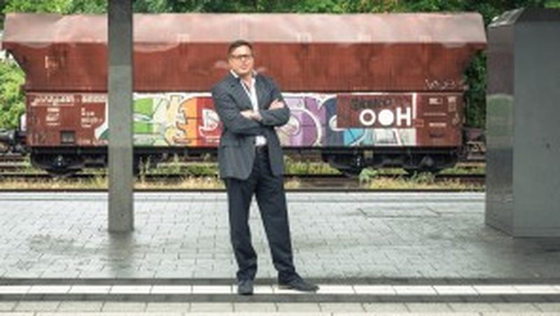 The railway expert Complex assemblies for rail cars — this is Uwe Distler’s world. The demand is for 100 percent quality — and he can supply it.