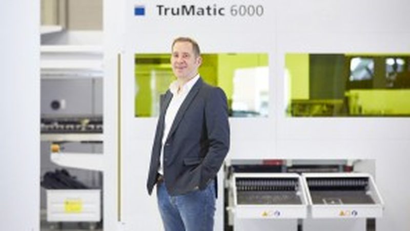 All or nothing The high degree of automation in the TruMatic 6000 fiber was decisive for Sander Mutsaers, general manager at Roxal Nederland BV in the Netherlands. It guarantees the flexibility and the productivity needed, in view of the wide range of materials Roxal processes.